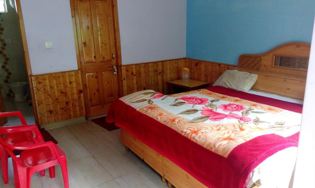Suraj Cottage Manali Szoba fotó